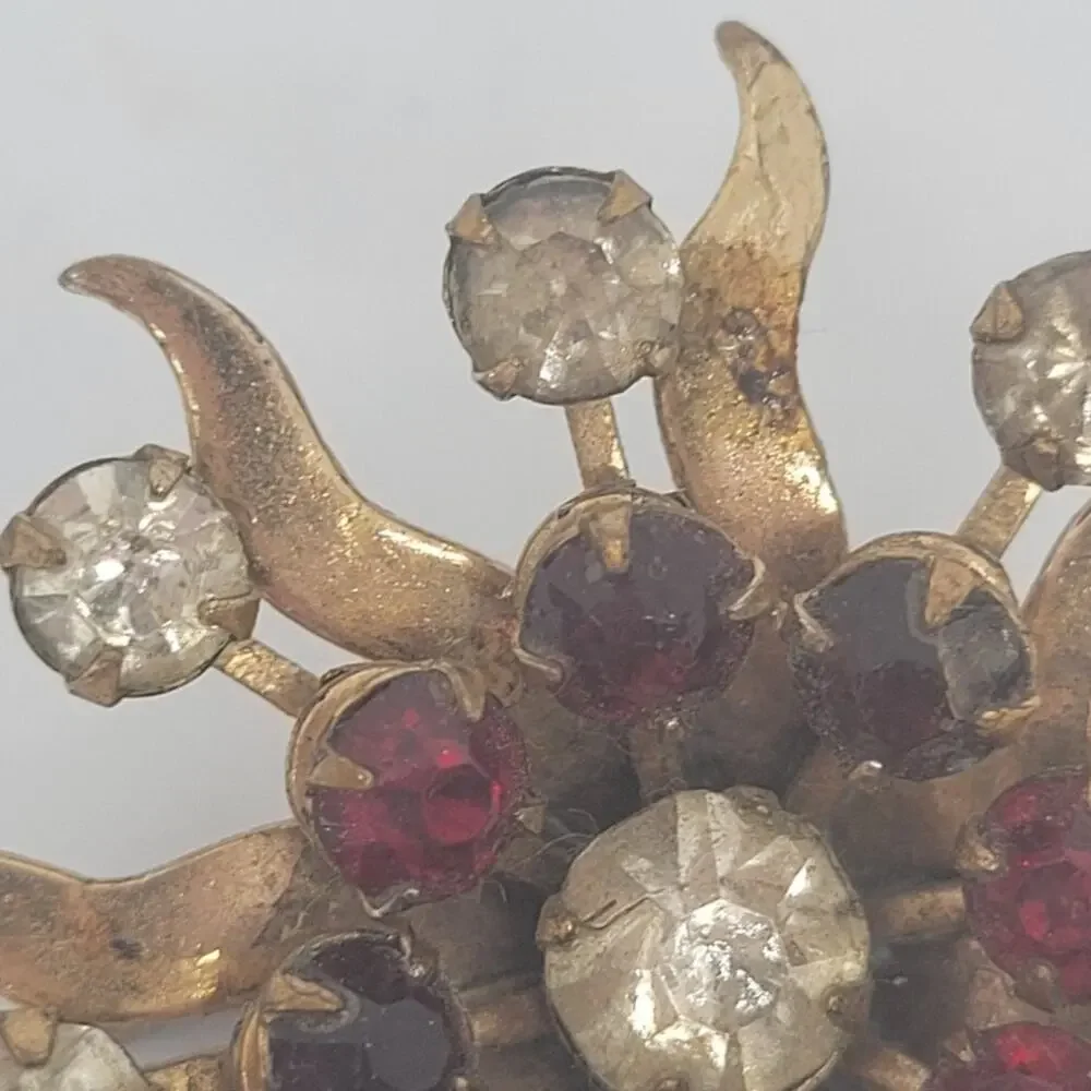Vintage Atomic Starburst Brooch Red White Rhinestone Retro Statement‎ Glam